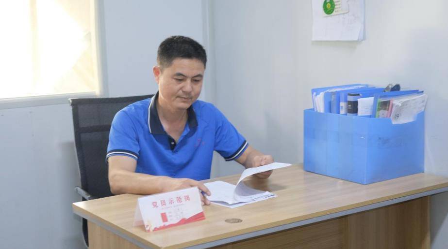 安徽东至：“党建红”引领企业“发展强”