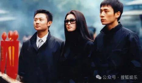 从爆红到突然消失好几年，再出现已经胖到大家不敢认了？