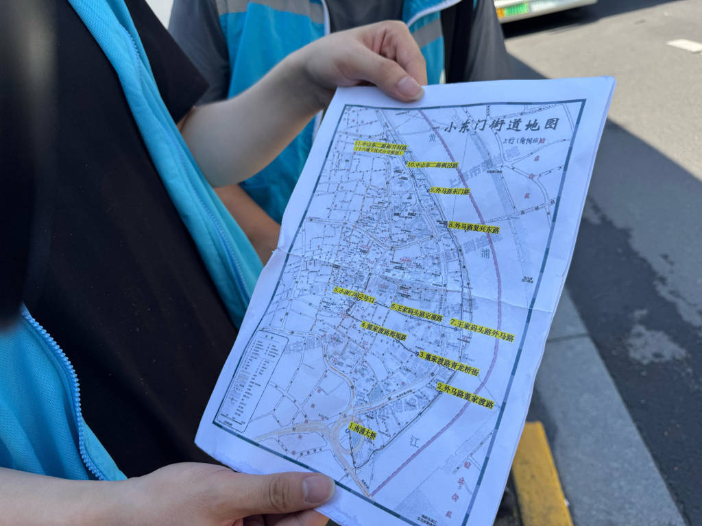 开通首日就排队,上海黄浦这条金融定制公交线路为何这么火?