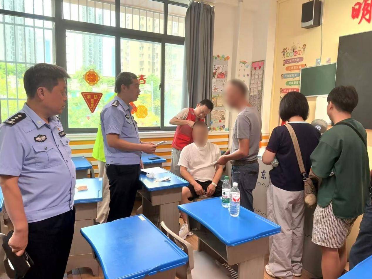 武汉一学校的18人进行毛发检测：他们是校车驾驶员，毛发毒品检测结果均为阴性
