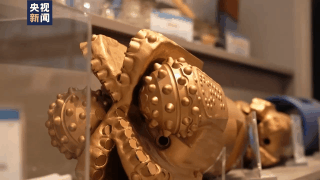 万米以下、200℃以上！中国如何在新疆钻出一个“地下珠峰”