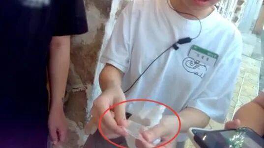 上海警方：一个月犯了4次，王某（女）被刑拘！