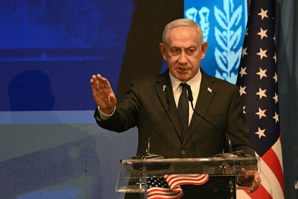 内塔尼亚胡点名中国,他准备带领着以色列,走上一条“不归路”?