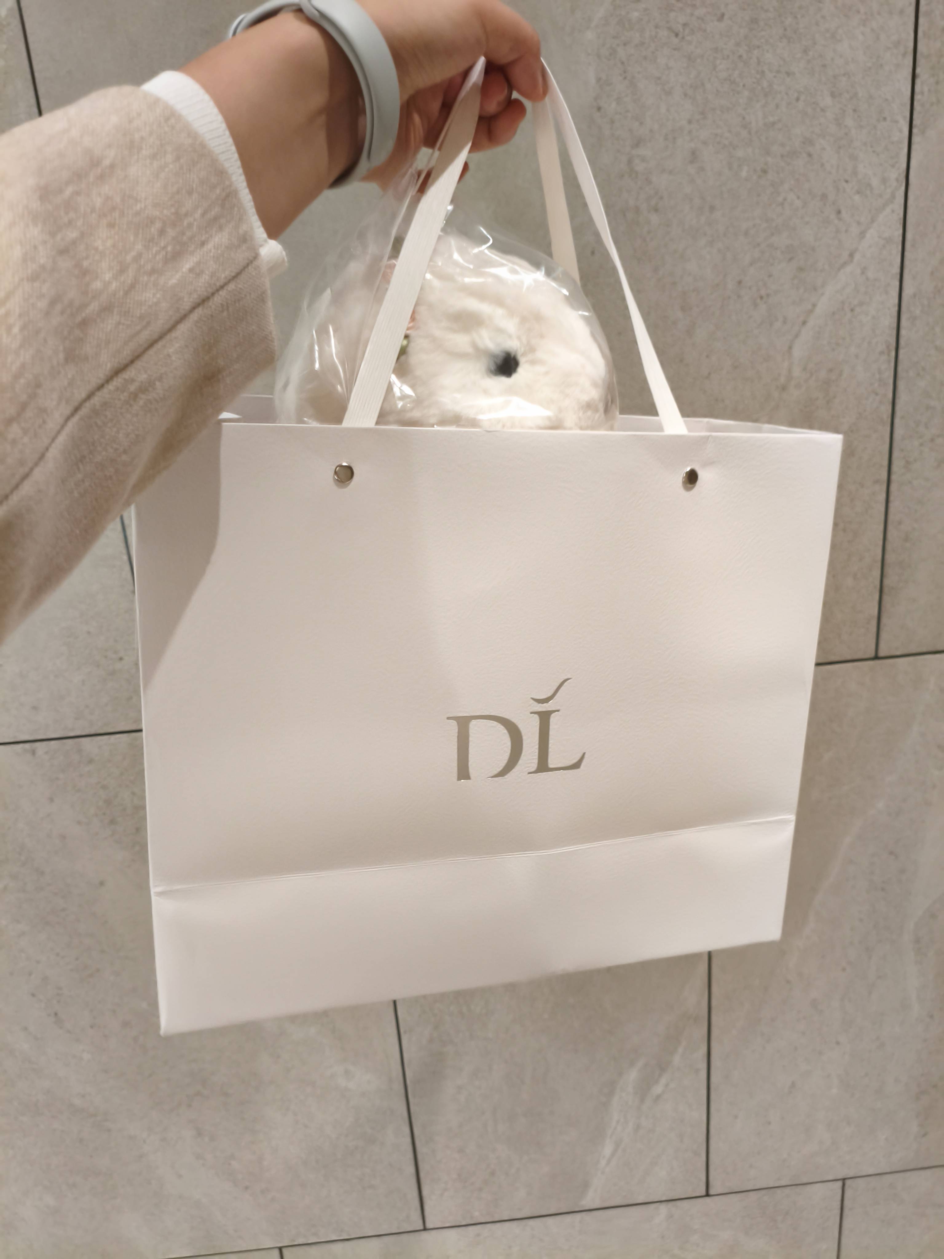 高校老师跨省应聘胖东来收银员，现场考算账