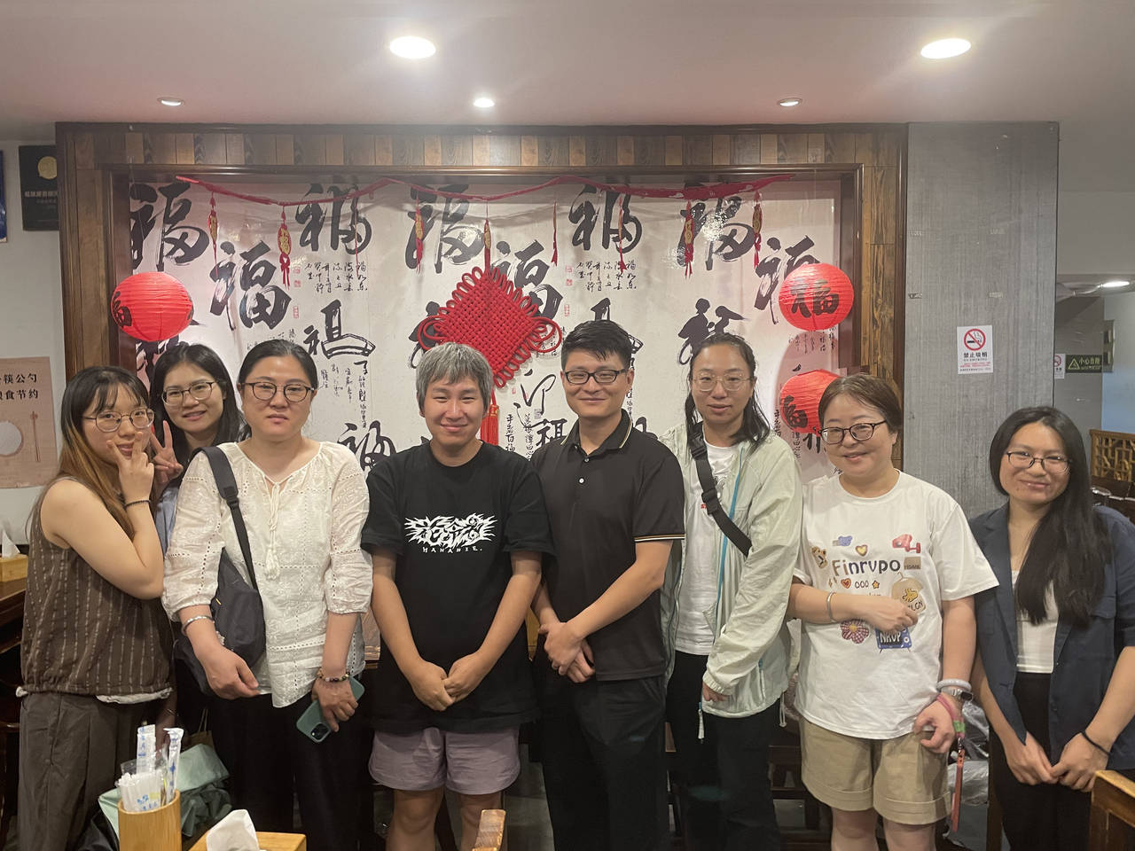 一口沦陷!潮新闻吃货圈网友实测“老姜”同款的栗子炒子鸡,甜鲜藏不住