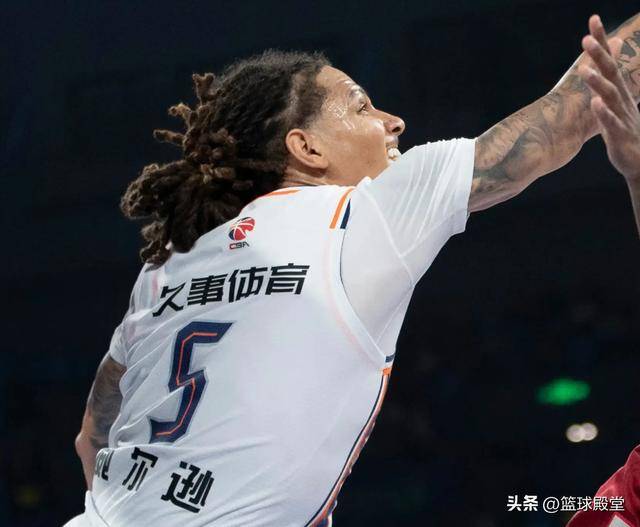 DJ威尔逊加盟吉林！防强攻弱，能在下赛季打成惊喜？