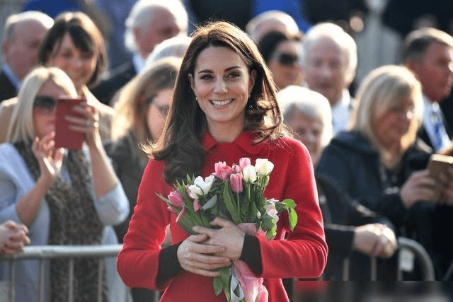 传威廉和凯特即将登基，凯特王妃的称谓将成过去式，会变成5个字