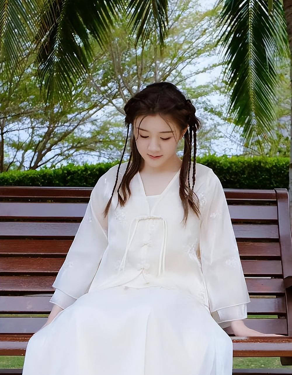 运动员转型娱乐圈的成功案例，谁最出色？